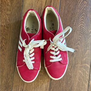 Women’s Red Casual Lace-Up Sneakers